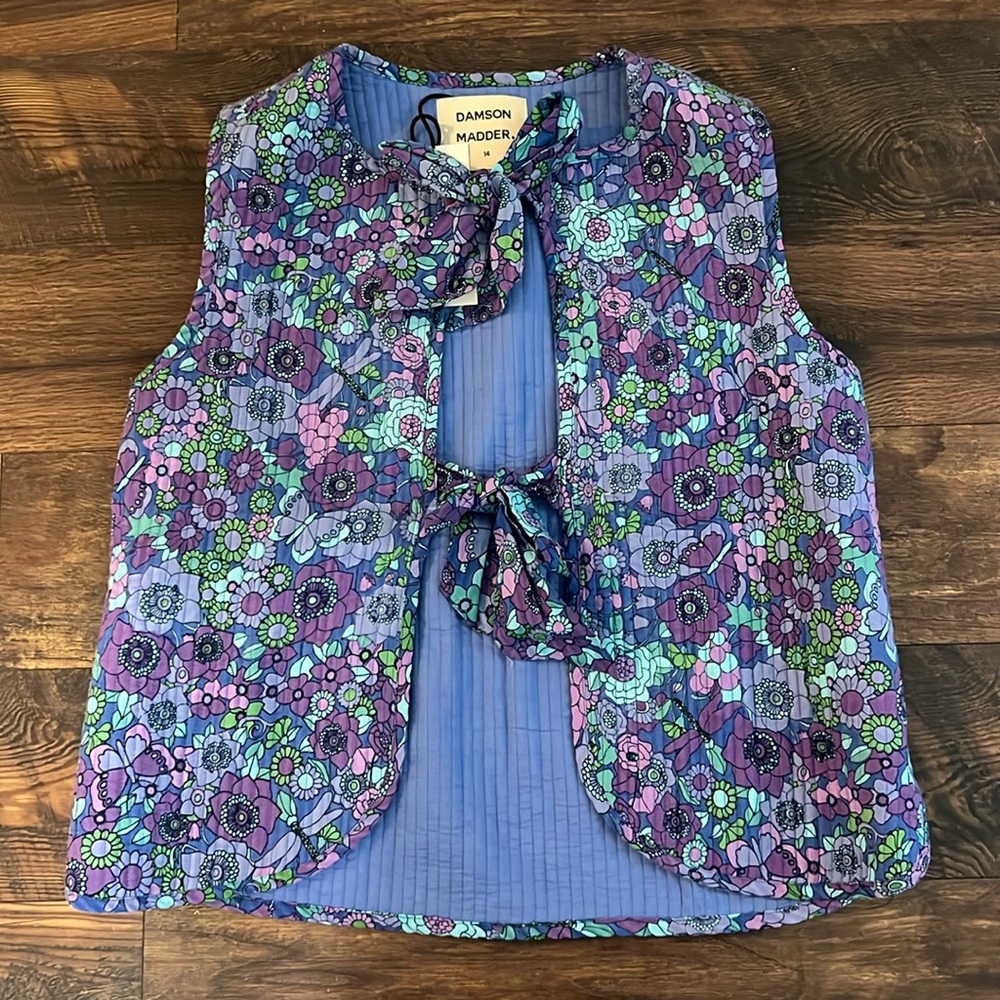 Flower print vest